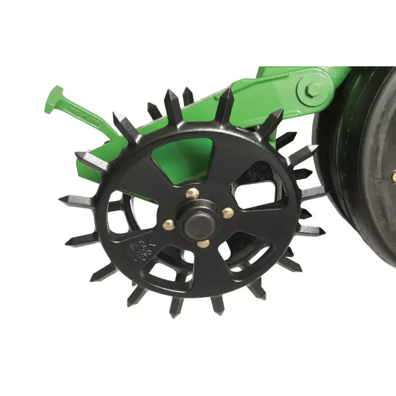6200-001 Cast Spike Closing Wheel