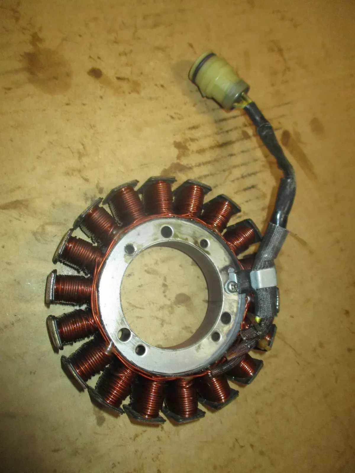 Suzuki DF60 4 stroke outboard stator (32120-99E00)